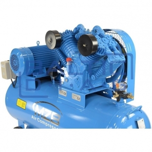 Air compressor 300L 1153L / min 12.5bar