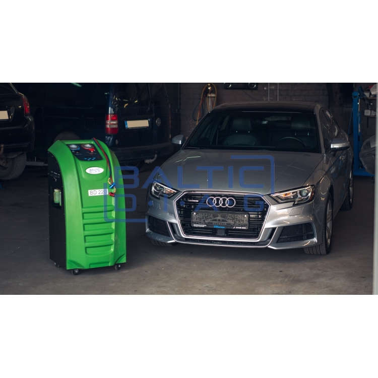 Semi-automatic air conditioning filling station BD 220