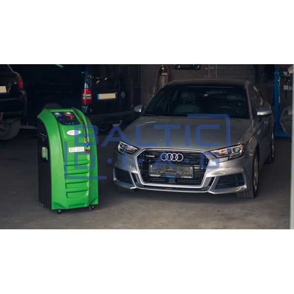 Pusiau automatinė kondicionierių pildymo stotelė BD 220