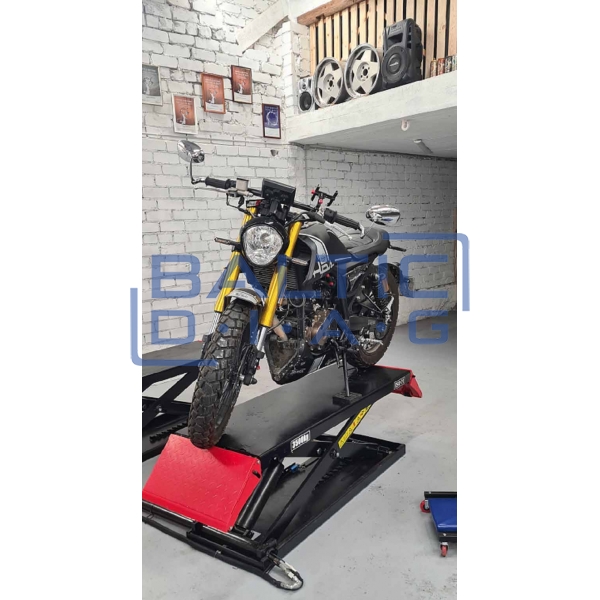 Mobile mid-rise scissor lift for vehicles BD-S2