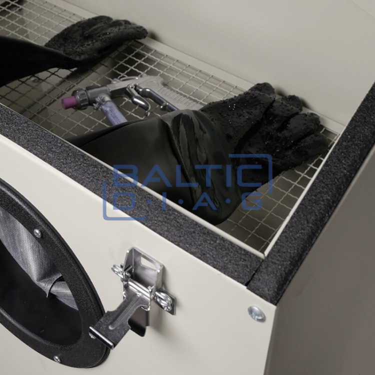 Sandblast 220L