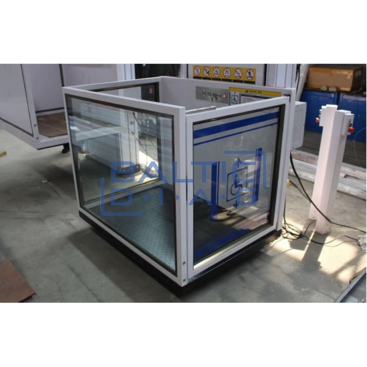 Aluminum wheelchair lift
