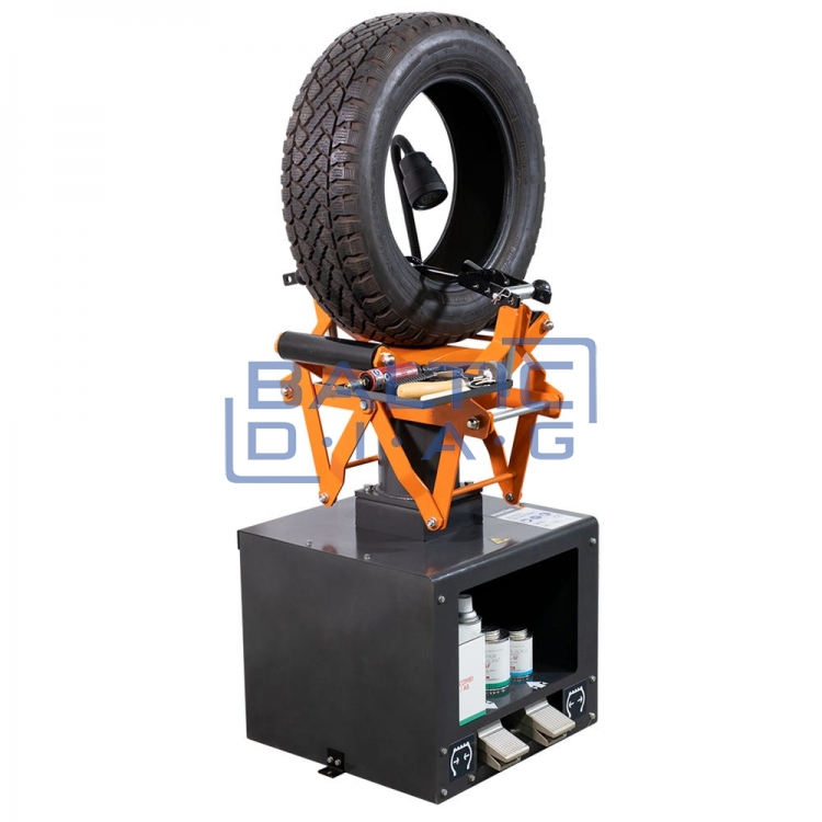 Pneumatic tire inflator Martins Industries