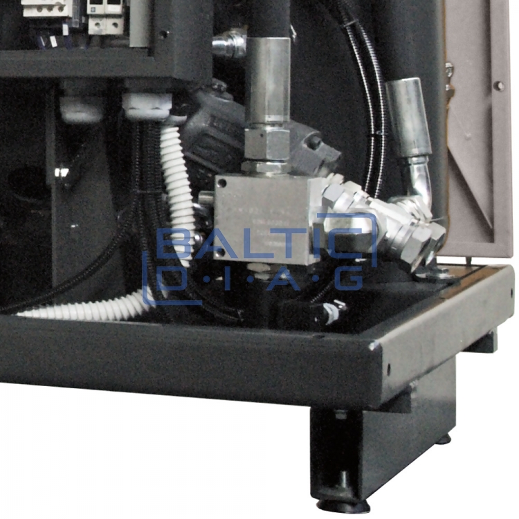 Mobile built-in screw compressor Rotair VRH 10-70