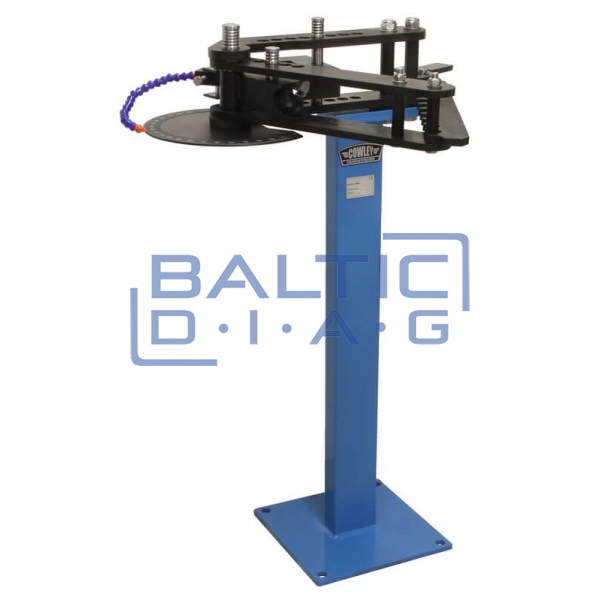 Hand - held pipe bending machines