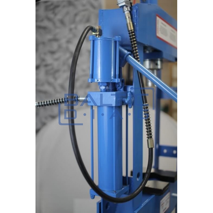 Pneumo-hidraulinis presas, Castex 20 tonų