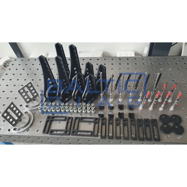 Accessories sets for welding tables