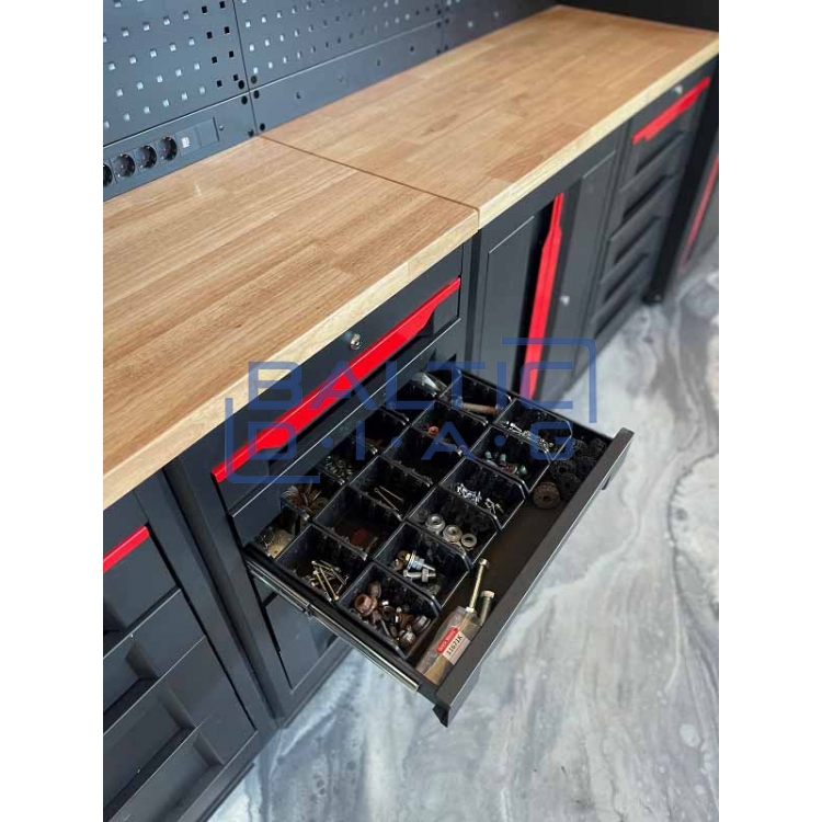Professional workbench set 31 pcs.