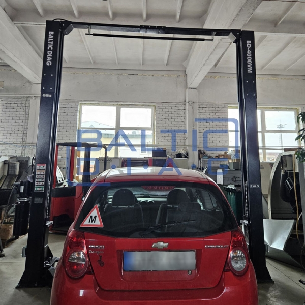 Double post lift with over top synchronization and 3 + 3 arms, 4T BD-4000VM33
