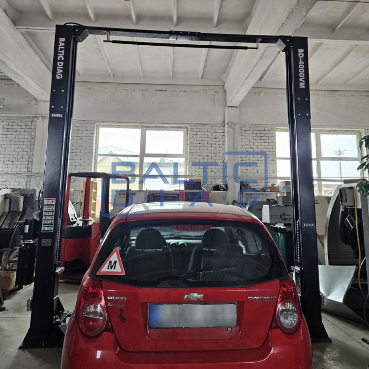 Double post lift with over top synchronization and 3 + 3 arms, 4T BD-4000VM33
