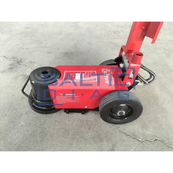 Pneumo-hydraulic jack 50 / 25 tons