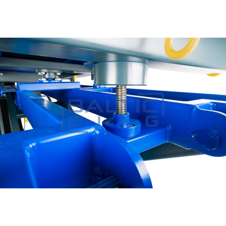 Electrohydraulic, mobile scissor lift for electric cars BT1200