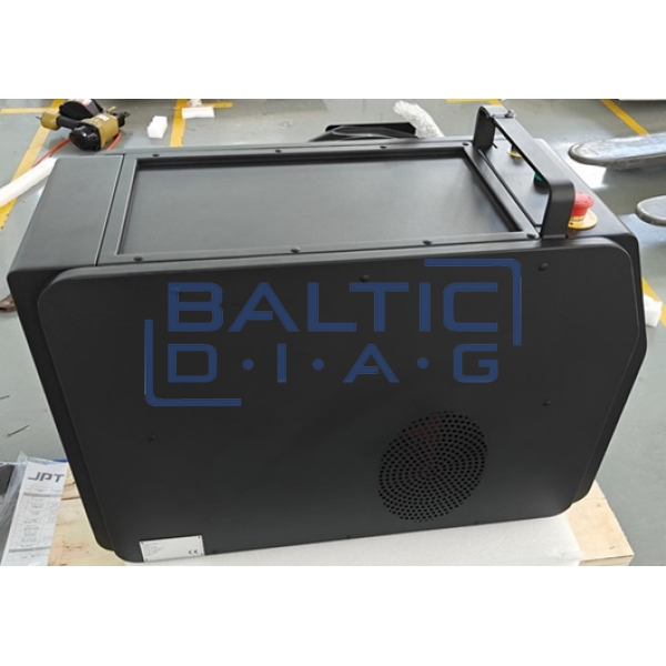 Pulsed laser cleaning device