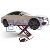 Mid-rise scissor lift for body painting work Powerlift