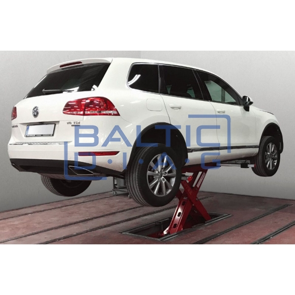 Mid-rise scissor lift for body painting work PrepLift