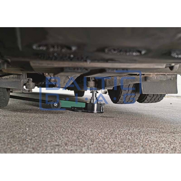 Pneumo-hydraulic jack 58-16T A5816-C