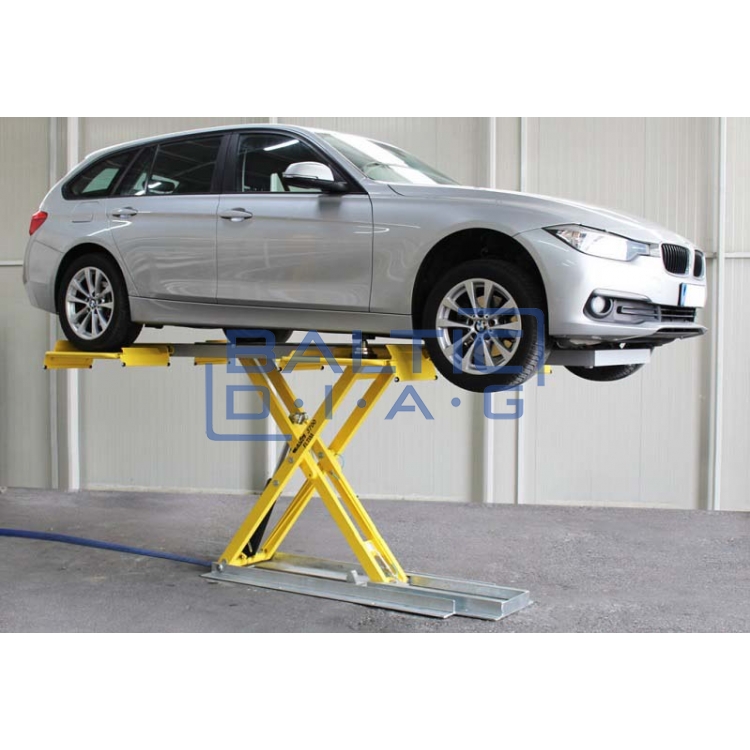 Car body straightening stand Master 3700 BT 2RO