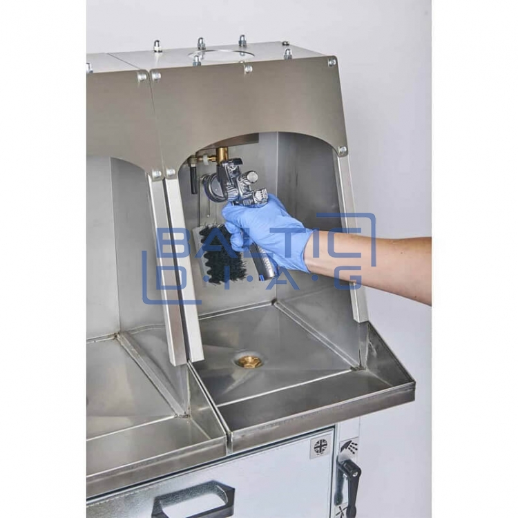 Compact spray gun cleaner UGC1006
