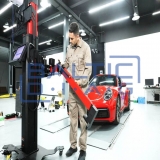 Wheel alignment stand autel IA900WA with MaxiSys 909 diagnostic equipment and rim holders