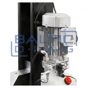 Four post semi-automatic lift for wheel alignment REDATS L-460, 5.5T