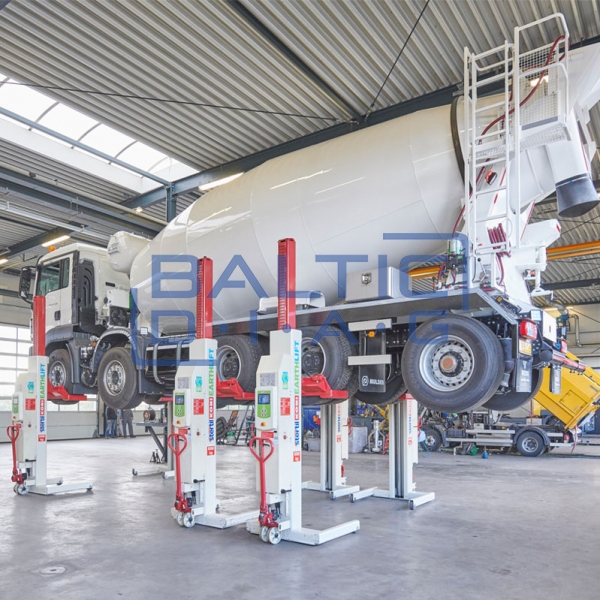 Mobile 4-column wireless lift for heavy-duty vehicles EARTHLIFT 8.5t Stertil-Koni