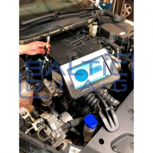 Universal digital pressure tester HU35025