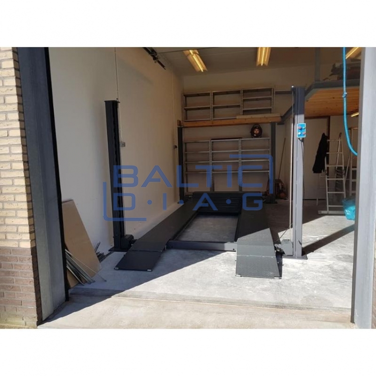 Four-post parking lift Extra
