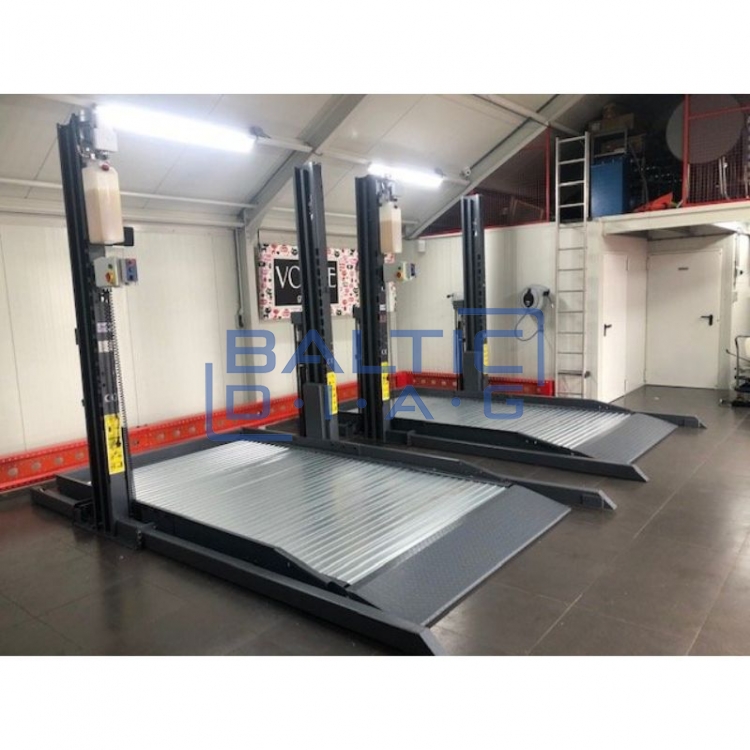 Two-post parking lift for underfloor heating