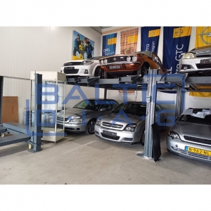 Four-post, four-car parking lift