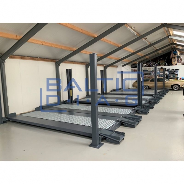Four-post, four-car parking lift