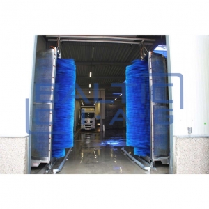 Truck washing machine with diesel engine Speedy Wash TANK EZ