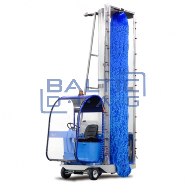 Self-propelled battery-powered bus and truck washing machine Speedy Wash PONY LX