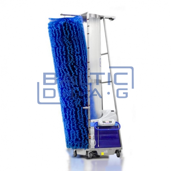 Self-propelled battery-powered bus and truck washing machine SW 626 LX