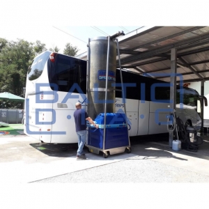 Savaeigė akumuliatorinė autobusų ir sunkvežimių plovimo mašina SW 626 LX