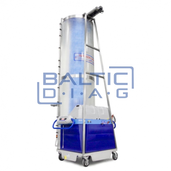 Self-propelled battery-powered bus and truck washing machine SW 626 LX