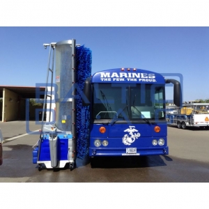 Self-propelled battery-powered washing machine for buses and trucks Speedy Wash 626 EZ