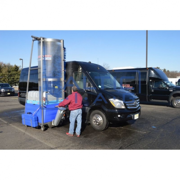 Self-propelled battery-powered washing machine for buses and trucks Speedy Wash 626 EZ
