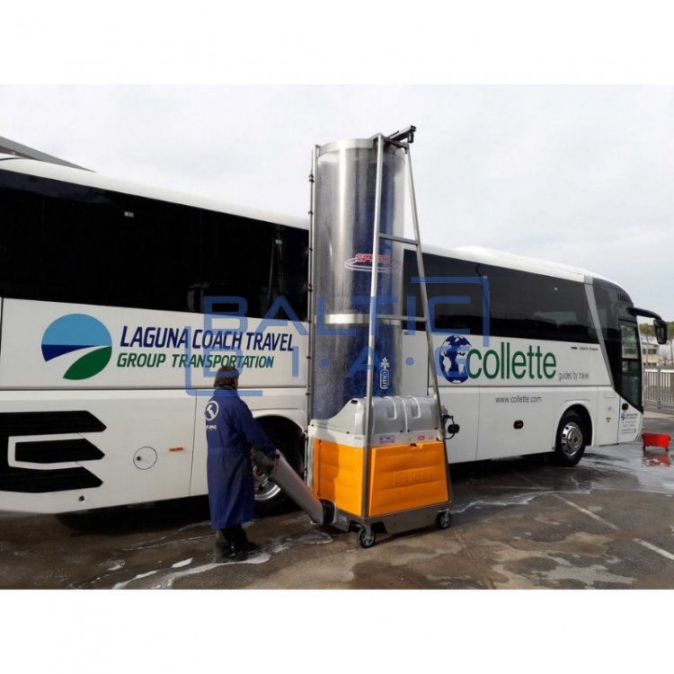 Savaeigė akumuliatorinė plovimo mašina autobusams ir sunkvežimiams Speedy Wash 626 EZ