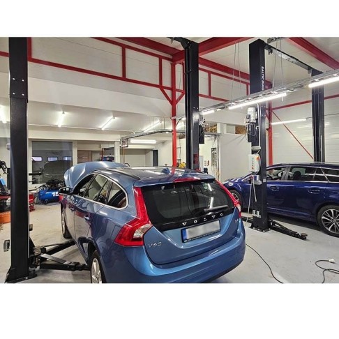 Dviejų kolonų keltuvas su elektromagnetiniu fiksavimu ir 3 + 3 pakopų letenomis, 4,5T BD-4500VEL33