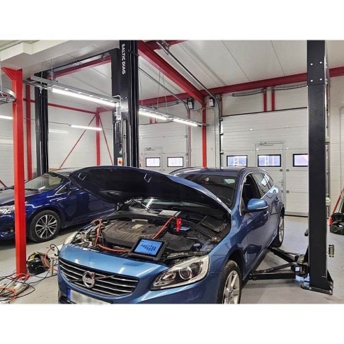 Dviejų kolonų keltuvas su elektromagnetiniu fiksavimu ir 3 + 3 pakopų letenomis, 4,5T BD-4500VEL33