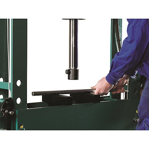 Hidraulinis presas su manometru 60 tonų, HP60