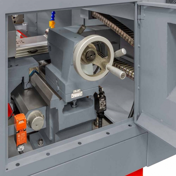 CNC токарный станок по металлу HOLZMANN CD3275ECO с системой управления Siemens 808D Advanced