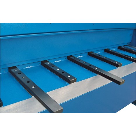 Metalo kirpimo giljotina, Knuth KTM B 1304 NC