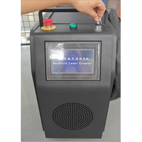 Pulsed laser cleaning device