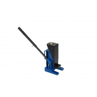 Lifting jacks