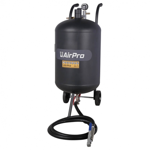 Mobile sandblaster 75L