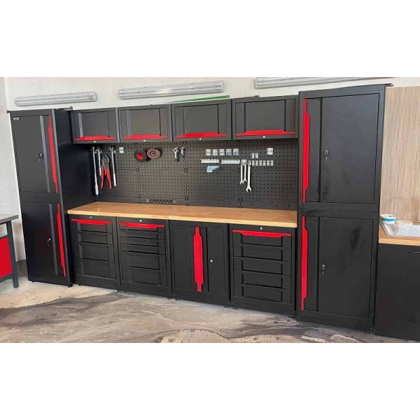 Professional workbench set 31 pcs.