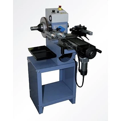Comec TR470 lathes for removed brake discs