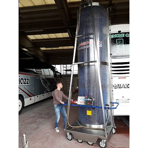 Stationary electric washing machine for buses and trucks Speedy Wash 101 ST