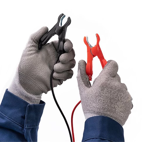 Зарядное и обслуживающее устройство для аккумуляторов GYSFLASH 20.12/24 PL